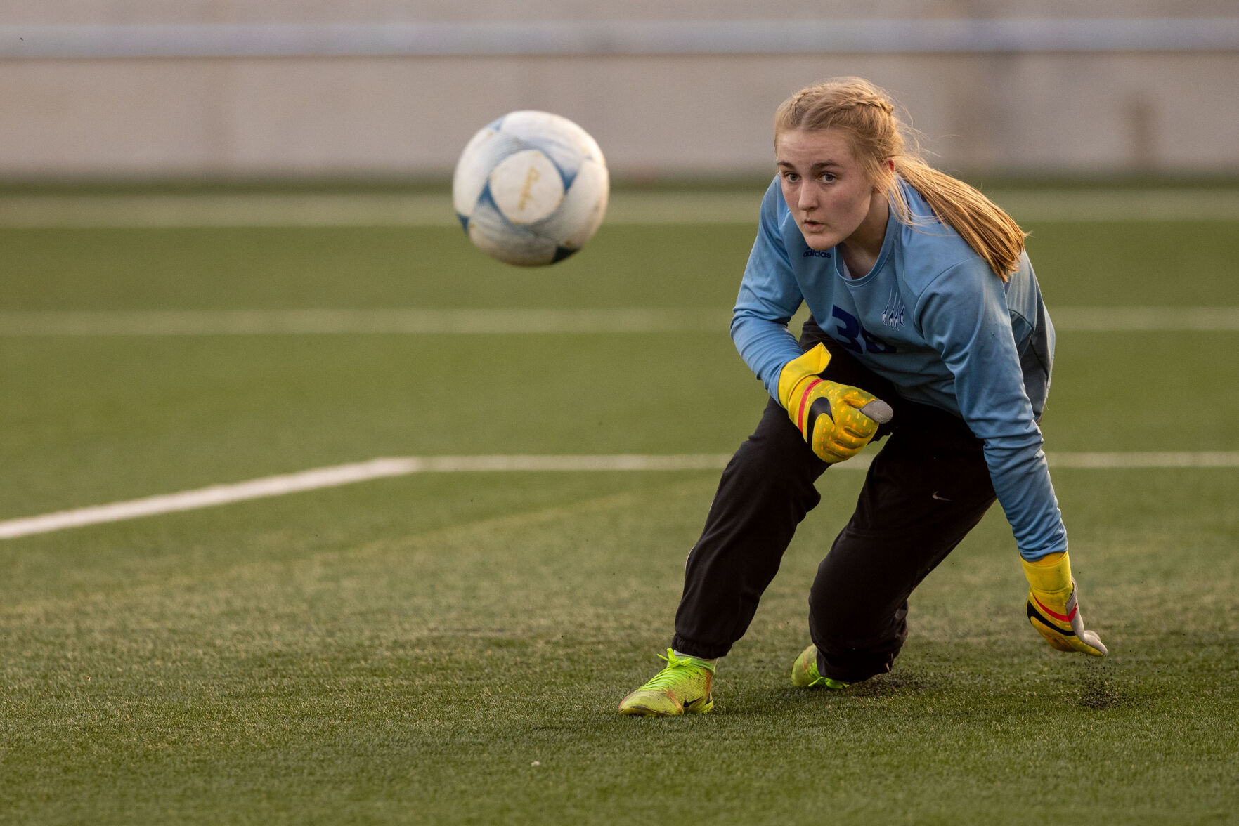 051222-owh-spo-statesoccer-ar09.JPG